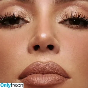 Kim Kardashian / KimKardashian / kim_kardashian nude photo #4520