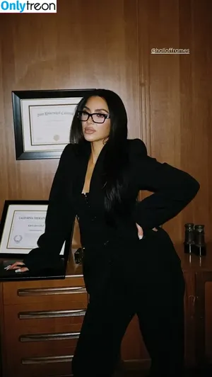 Kim Kardashian / KimKardashian / kim_kardashian nude photo #4530