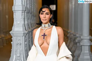 Kim Kardashian / KimKardashian / kim_kardashian nude photo #4549