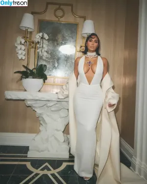 Kim Kardashian / KimKardashian / kim_kardashian nude photo #4586