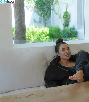 Kim Kardashian / KimKardashian / kim_kardashian nude photo #4640