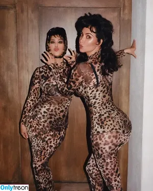Kim Kardashian / KimKardashian / kim_kardashian nude photo #4649