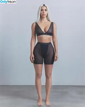 Kim Kardashian / KimKardashian / kim_kardashian nude photo #4663