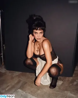 Kim Kardashian / KimKardashian / kim_kardashian nude photo #4673