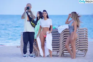 Kim Kardashian / KimKardashian / kim_kardashian nude photo #4707