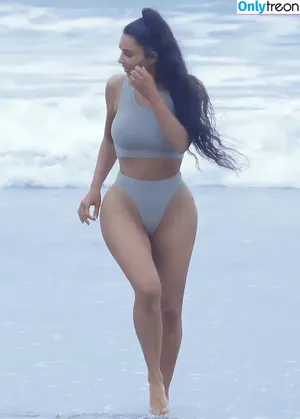 Kim Kardashian / KimKardashian / kim_kardashian nude photo #4712