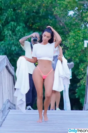 Kim Kardashian / KimKardashian / kim_kardashian nude photo #4714