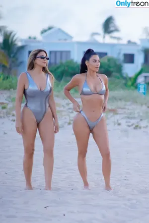 Kim Kardashian / KimKardashian / kim_kardashian nude photo #4716