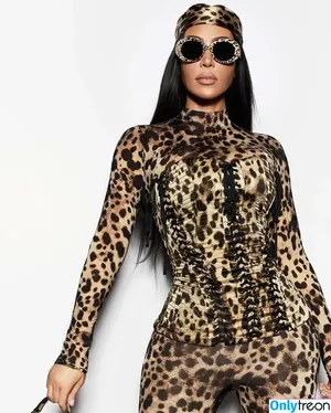Kim Kardashian / KimKardashian / kim_kardashian nude photo #4749