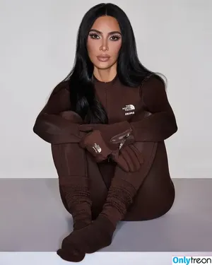 Kim Kardashian / KimKardashian / kim_kardashian nude photo #4883