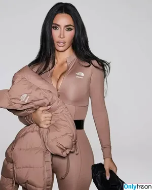 Kim Kardashian / KimKardashian / kim_kardashian nude photo #4886