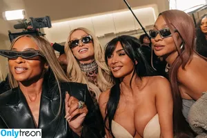 Kim Kardashian / KimKardashian / kim_kardashian nude photo #4912
