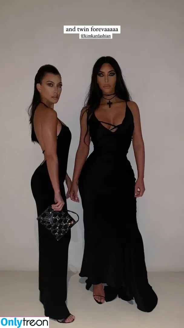 Kim Kardashian nude photo #4461 (KimKardashian / kim_kardashian)
