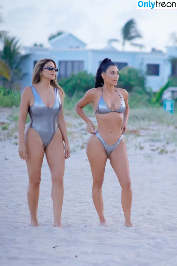 Kim Kardashian nude photo #4716 (KimKardashian / kim_kardashian)