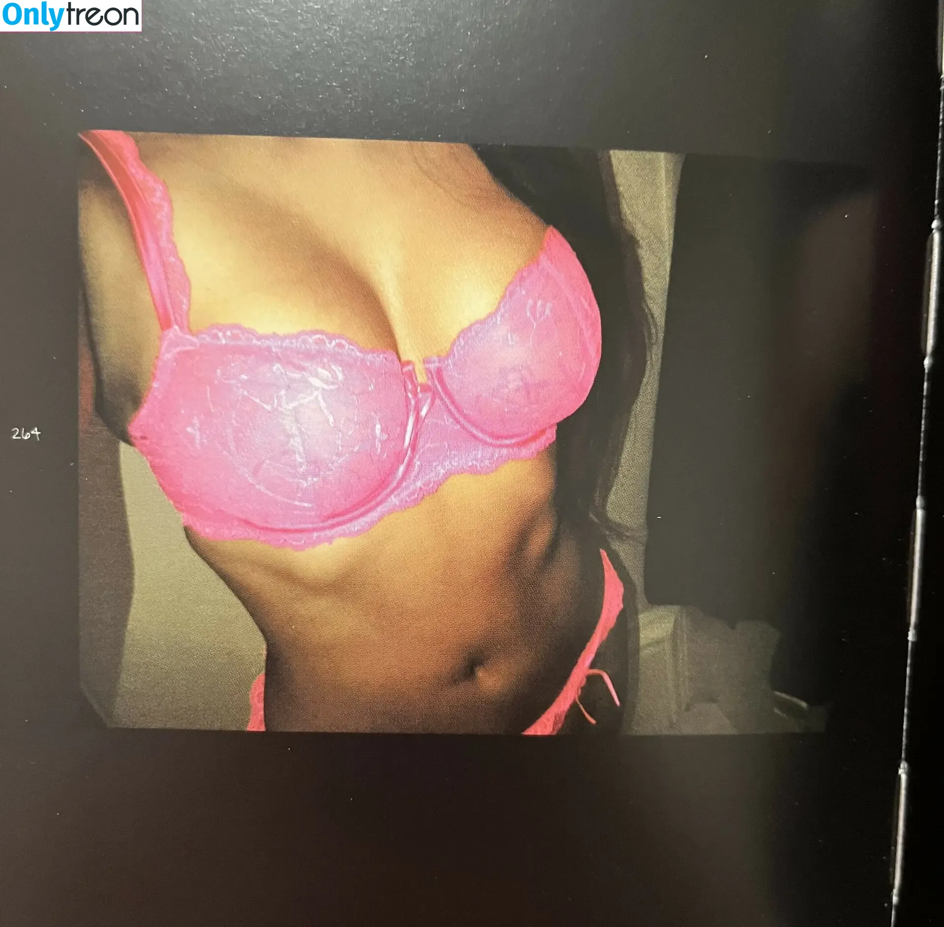 Kim Kardashian nude photo #4968 (KimKardashian / kim_kardashian)