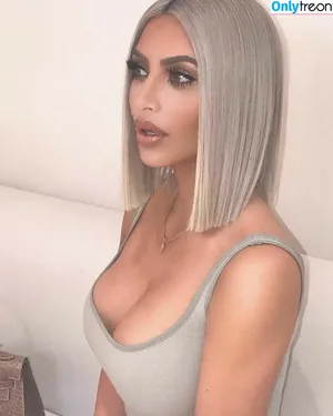 Kim Kardashian / KimKardashian / kim_kardashian nude photo #5044
