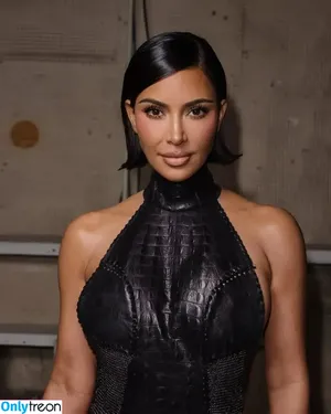 Kim Kardashian / KimKardashian / kim_kardashian nude photo #5166