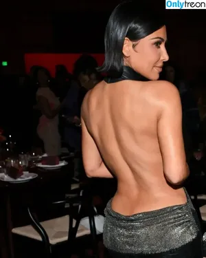 Kim Kardashian / KimKardashian / kim_kardashian nude photo #5172