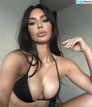 Kim Kardashian / KimKardashian / kim_kardashian nude photo #5176