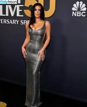Kim Kardashian / KimKardashian / kim_kardashian nude photo #5191