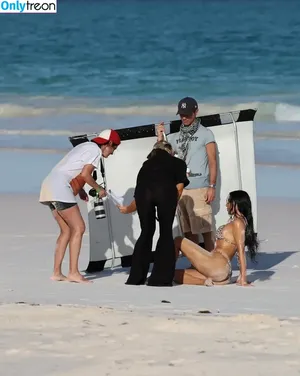 Kim Kardashian / KimKardashian / kim_kardashian nude photo #5269