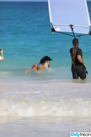 Kim Kardashian / KimKardashian / kim_kardashian nude photo #5292