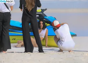 Kim Kardashian / KimKardashian / kim_kardashian nude photo #5293