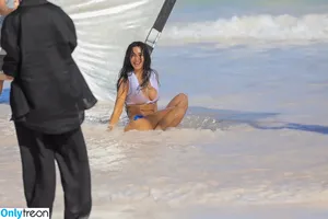 Kim Kardashian / KimKardashian / kim_kardashian nude photo #5295