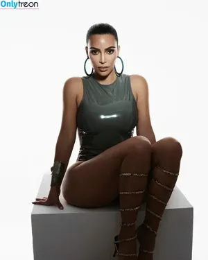 Kim Kardashian / KimKardashian / kim_kardashian nude photo #5411