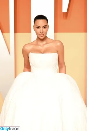 Kim Kardashian / KimKardashian / kim_kardashian nude photo #5415