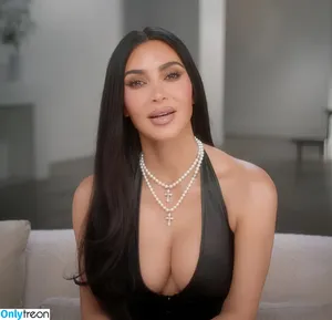 Kim Kardashian / KimKardashian / kimkadarshian nude photo #5618