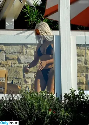 Kim Kardashian / KimKardashian / kimkadarshian nude photo #5649