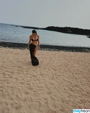 Kim Kardashian / KimKardashian / kimkadarshian nude photo #5684