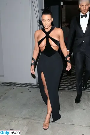 Kim Kardashian / KimKardashian / kimkadarshian nude photo #5706