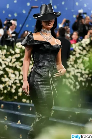 Kim Kardashian / KimKardashian / kimkadarshian nude photo #5722