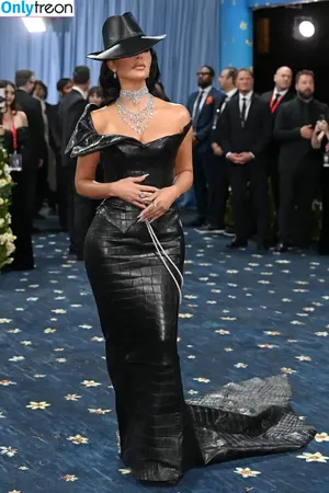 Kim Kardashian / KimKardashian / kimkadarshian nude photo #5792