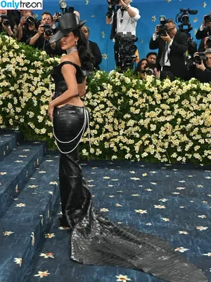 Kim Kardashian / KimKardashian / kimkadarshian nude photo #5804
