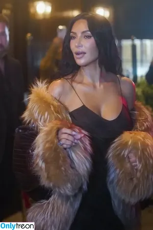 Kim Kardashian / KimKardashian / kimkadarshian nude photo #5817