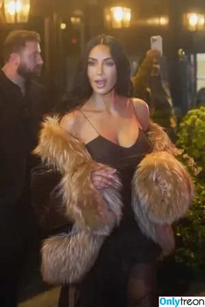 Kim Kardashian / KimKardashian / kimkadarshian nude photo #5820