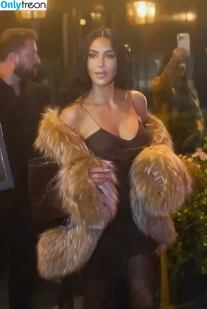 Kim Kardashian / KimKardashian / kimkadarshian nude photo #5822