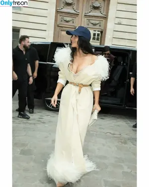 Kim Kardashian / KimKardashian / kimkadarshian nude photo #5849
