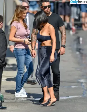 Kim Kardashian / KimKardashian / kimkadarshian nude photo #5877