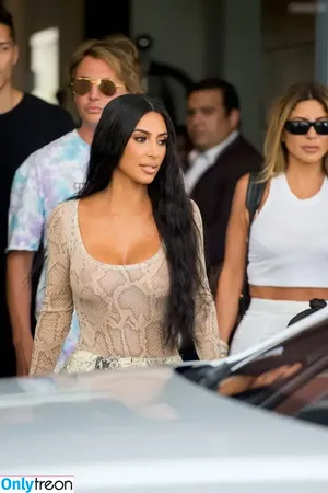 Kim Kardashian / KimKardashian / kimkadarshian nude photo #5911