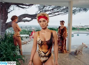 Kim Kardashian / KimKardashian / kimkadarshian nude photo #5965