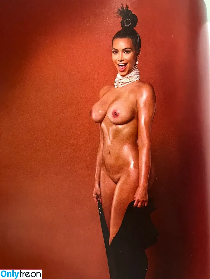 Kim Kardashian nude photo #5052 (KimKardashian / kim_kardashian)