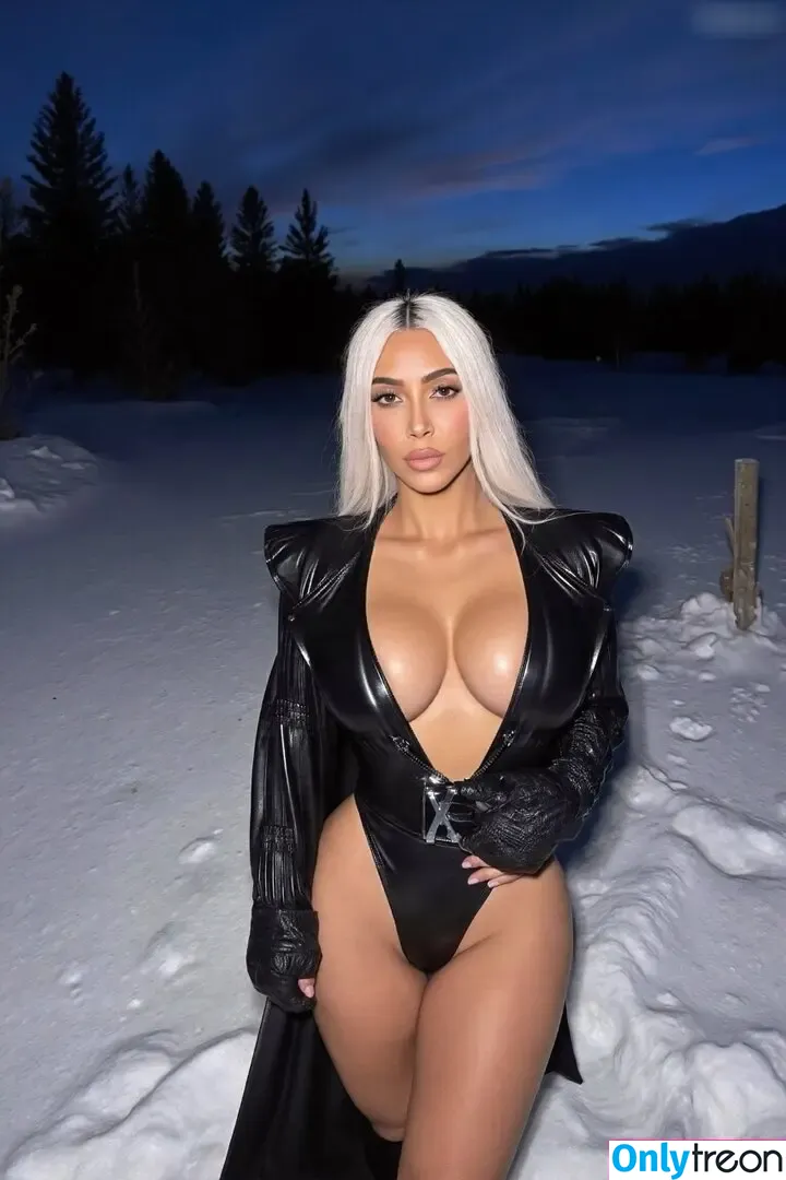 Kim Kardashian nude photo #5148 (KimKardashian / kim_kardashian)