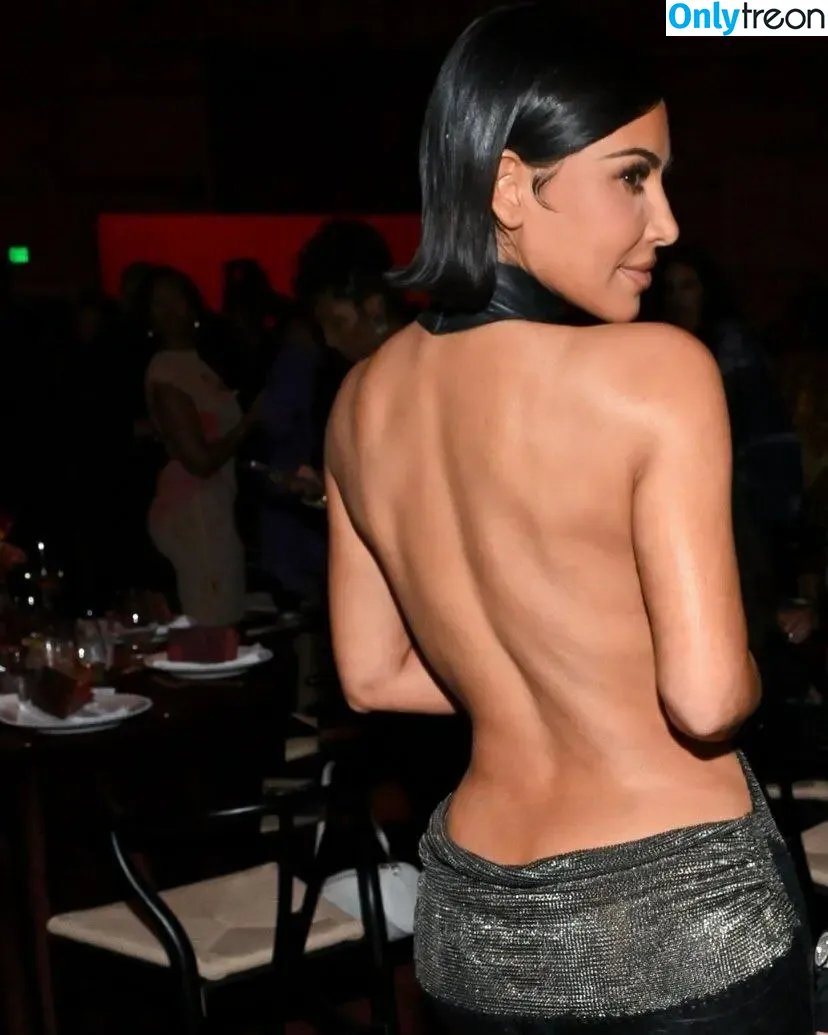 Kim Kardashian nude photo #5172 (KimKardashian / kim_kardashian)