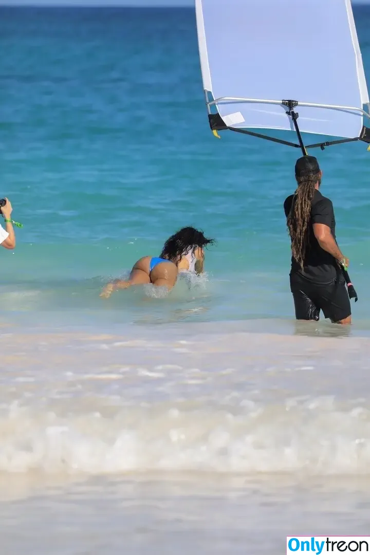 Kim Kardashian nude photo #5292 (KimKardashian / kim_kardashian)