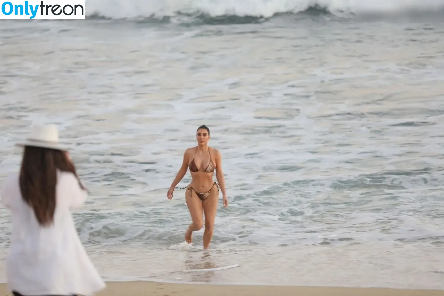 Kim Kardashian nude photo #5895 (KimKardashian / kim_kardashian)