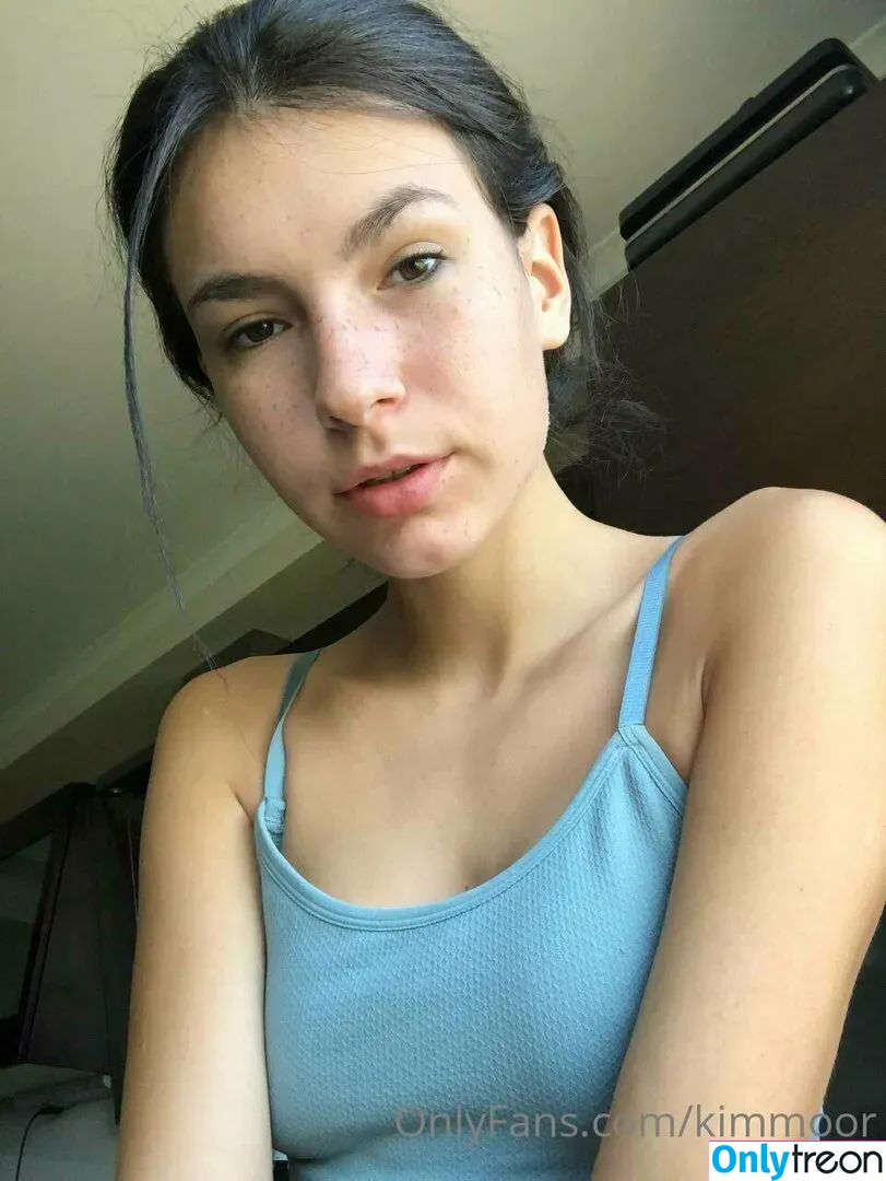 Kim Moor nude photo #0022 (_HornyBaby_ / kim_moor / kimberlinajm)
